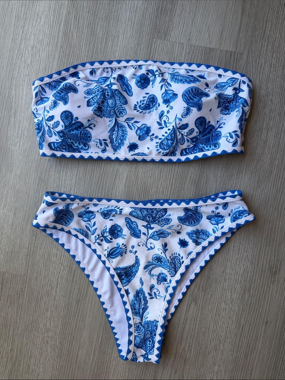SHEIN Blue and White Floral Bandeau Bikini Set